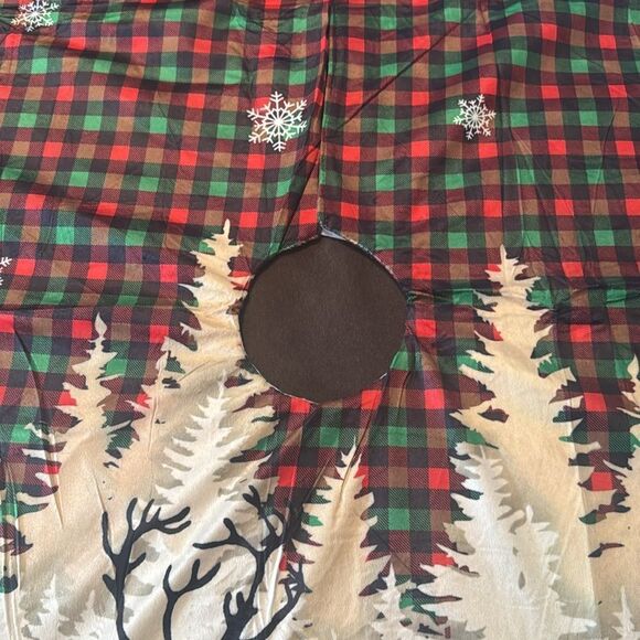Christmas Tree Skirt Mat Plaid with Trees Reindeer & Snowflakes 47” NEW - Picture 4 of 11
